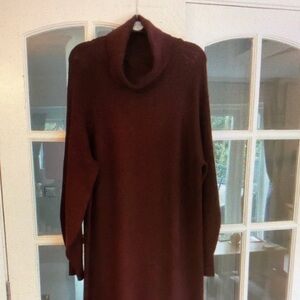 Women's Burgundy Sweater